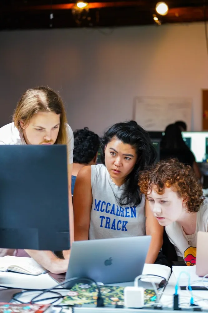 Instructors mentoring engineers